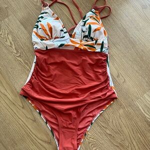 Cupshe Vibrant Floral One Piece Swimsuit